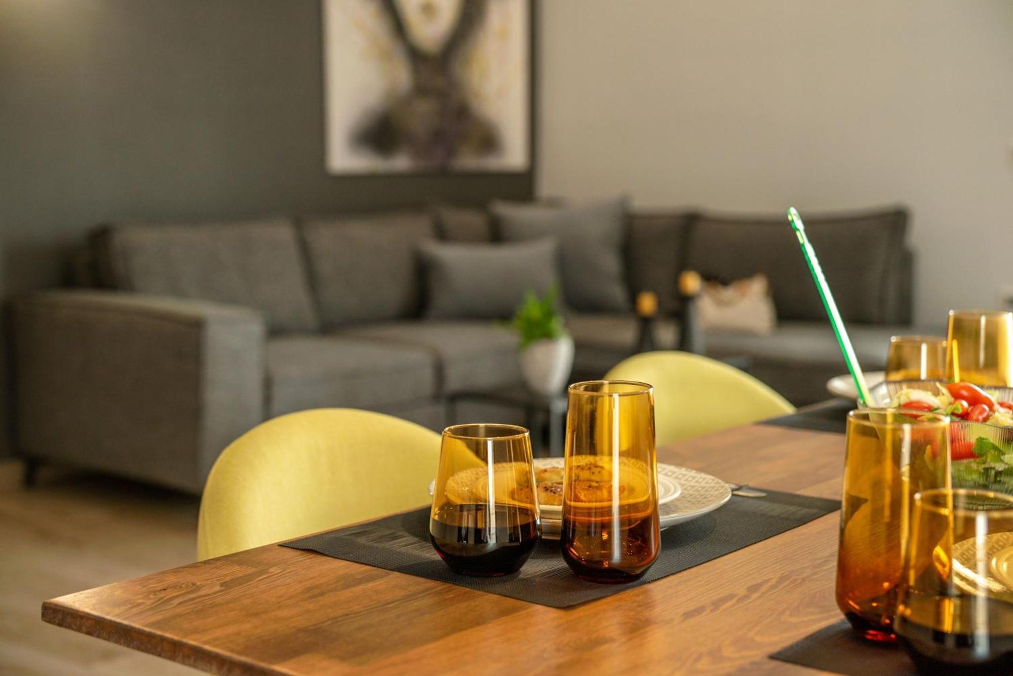 Magnolia Luxury Chania Central Apartments Bagian luar foto