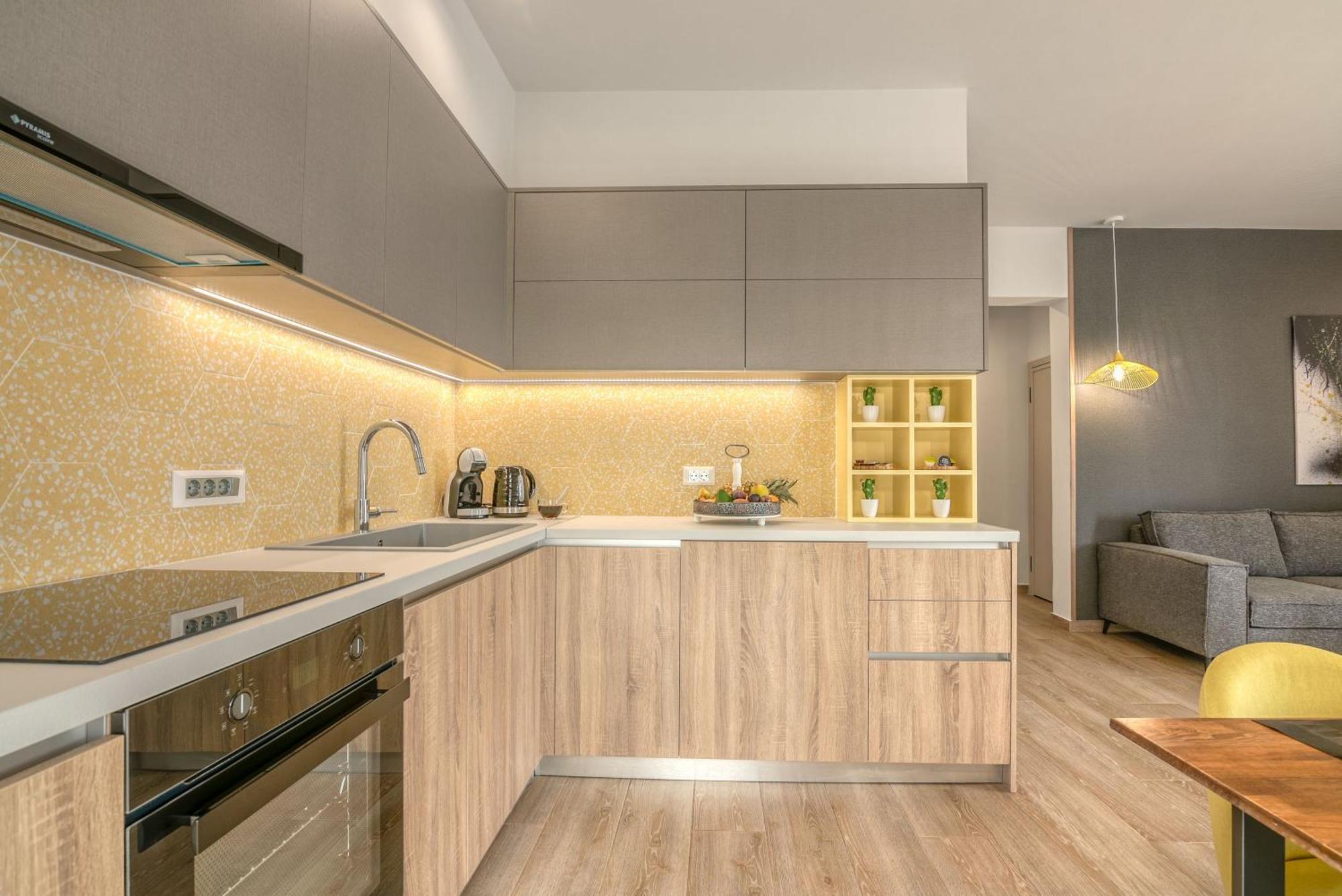 Magnolia Luxury Chania Central Apartments Bagian luar foto