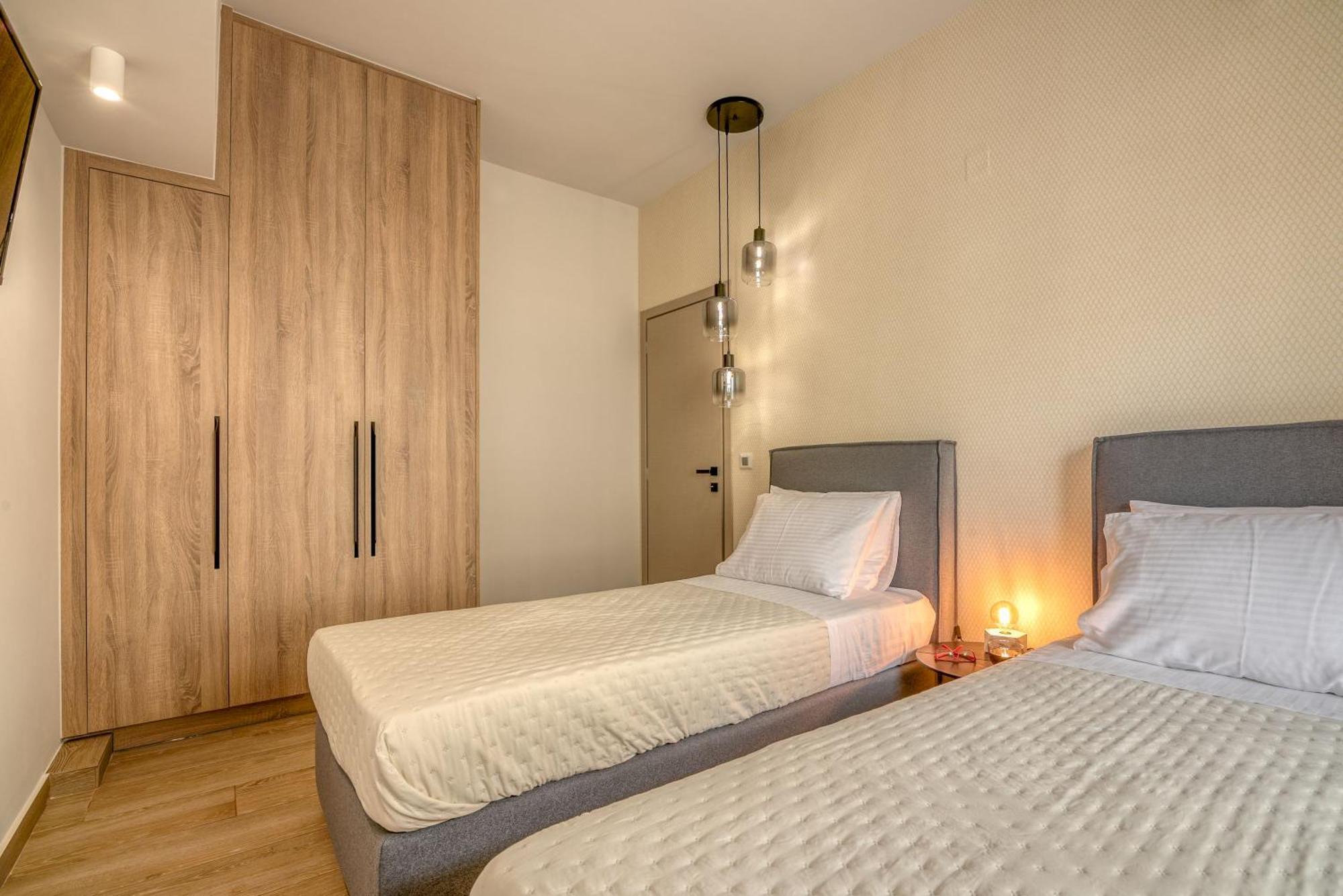 Magnolia Luxury Chania Central Apartments Bagian luar foto